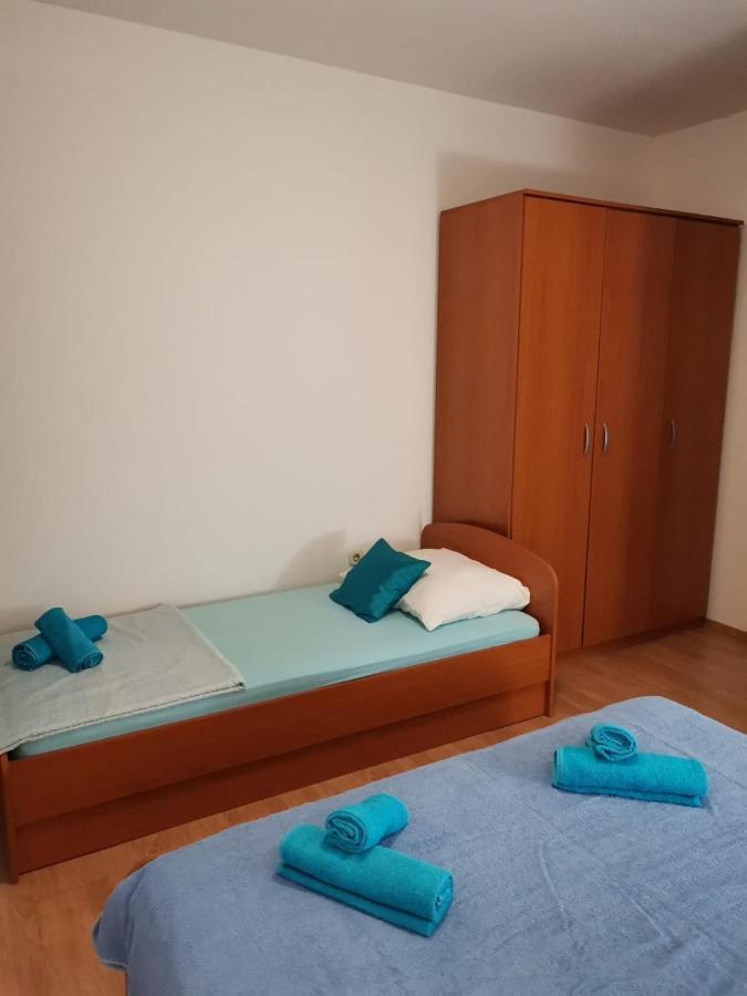 Apartments Sretna Carnac Ngoại thất bức ảnh