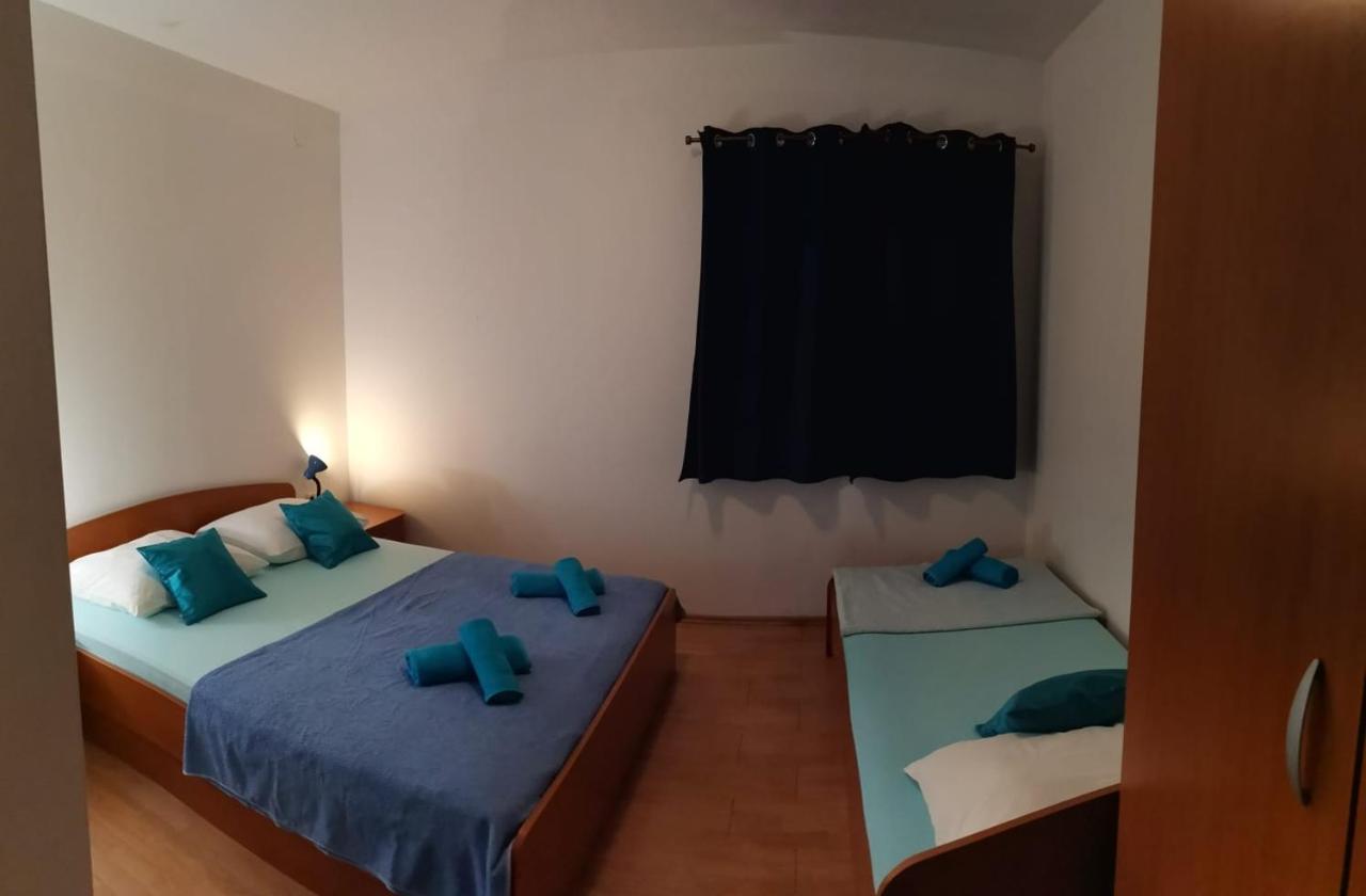 Apartments Sretna Carnac Ngoại thất bức ảnh