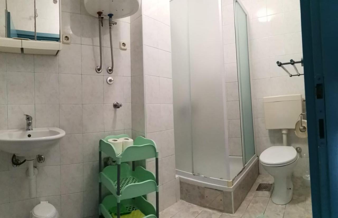 Apartments Sretna Carnac Ngoại thất bức ảnh